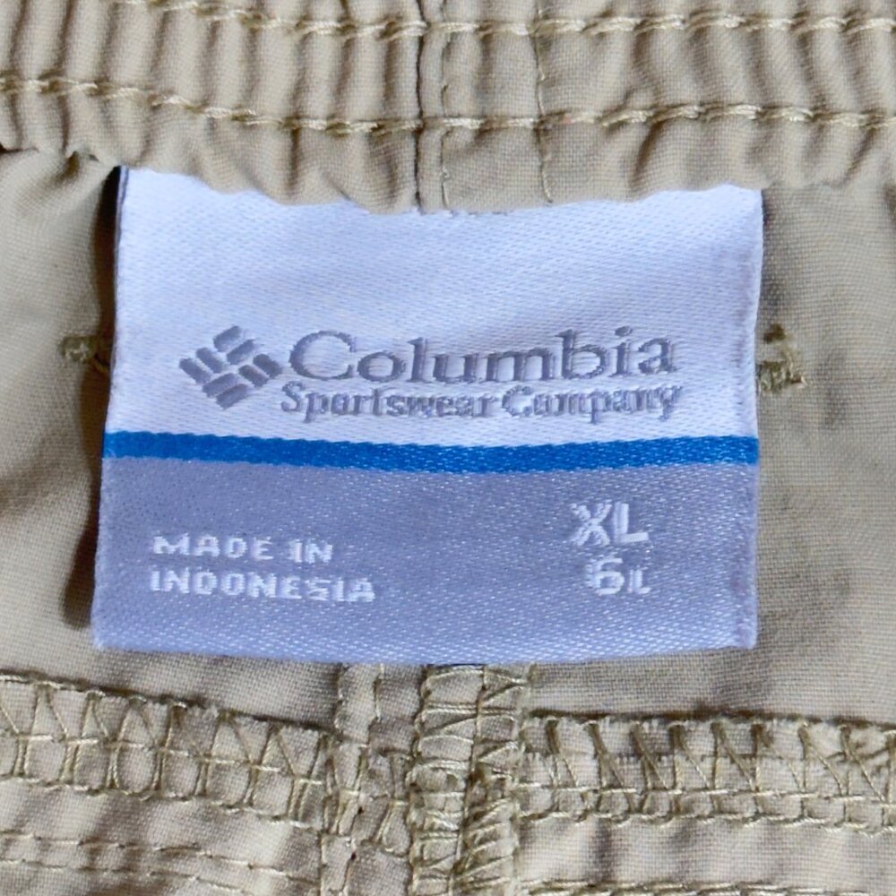COLUMBIA Men's Shorts Khaki Nylon Performance Cargo Pockets Size XL - Picture 9 of 12